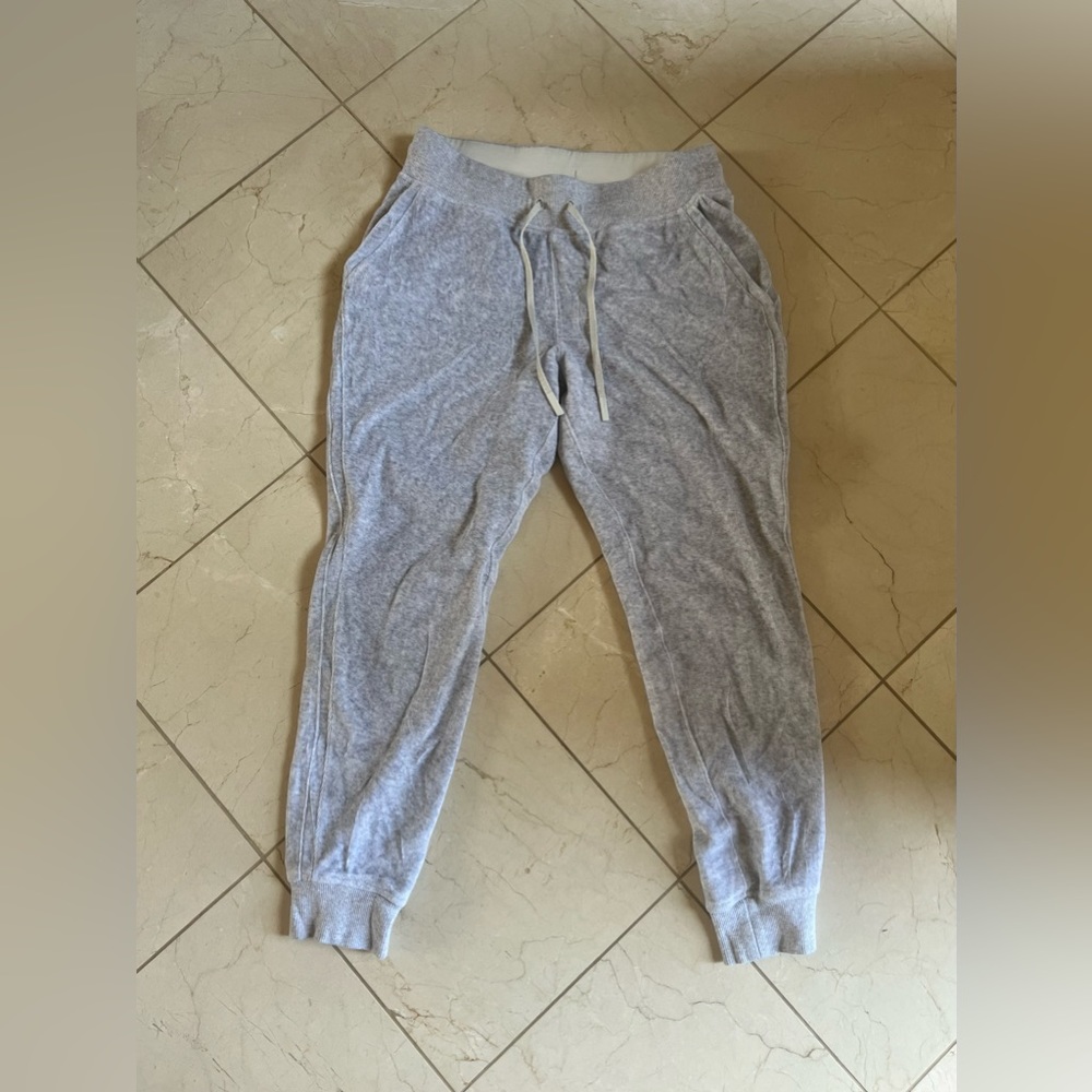 Womens Lululemon Joggers